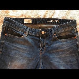 Gap 1969 crop jeans